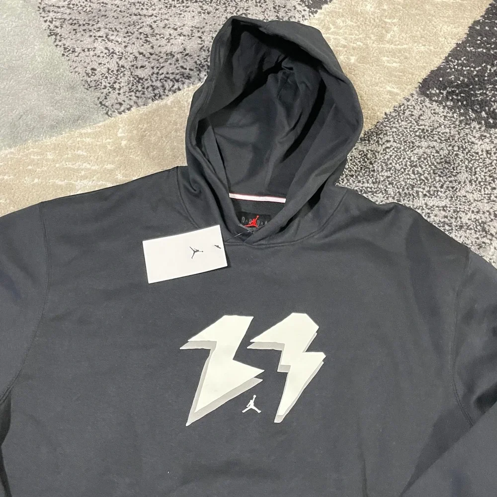 Nike Jordan Lightning Bolt Hoodie‎ Men Medium Black FB7021-010 23 Spellout NEW